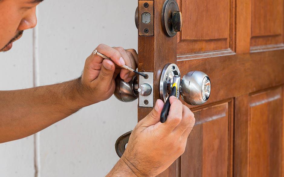changer verrou porte Gouvieux